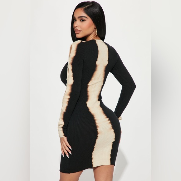 Fashion Nova Black and Cream Long Sleeve Dress - Picture 2 of 3